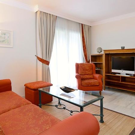 Club Jardines Del Puerto Apartman Marbella Kültér fotó