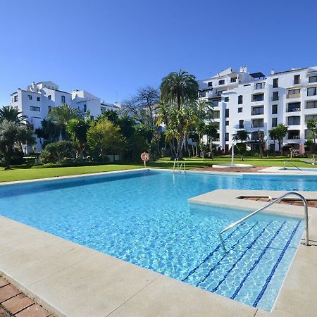 Club Jardines Del Puerto Apartman Marbella Kültér fotó