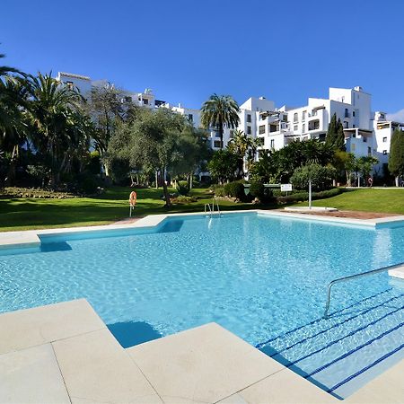 Club Jardines Del Puerto Apartman Marbella Kültér fotó