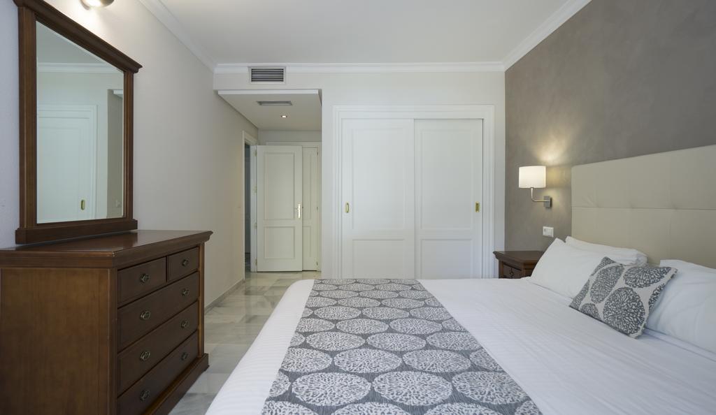 Club Jardines Del Puerto Apartman Marbella Kültér fotó