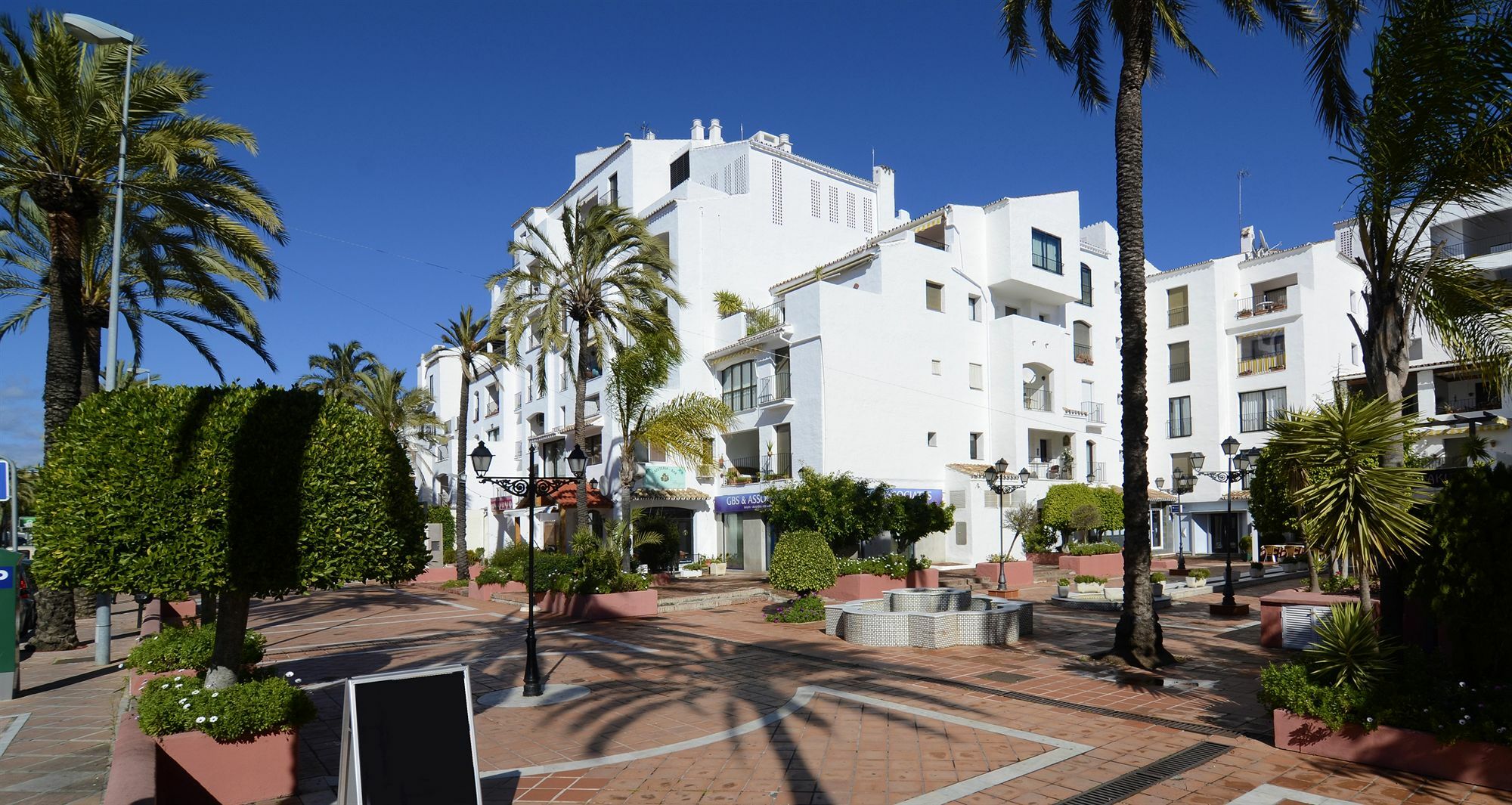 Club Jardines Del Puerto Apartman Marbella Kültér fotó